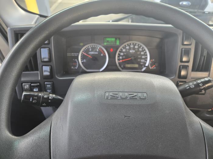 2018 Isuzu NPR-XD-2