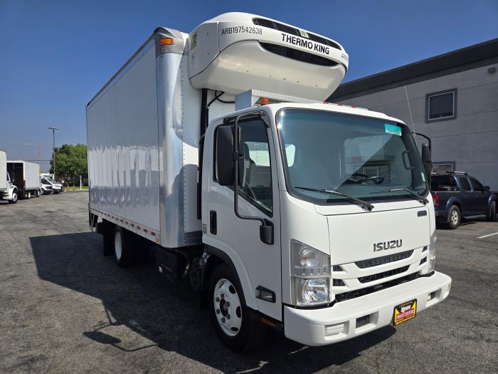 2018 Isuzu NPR-XD-0