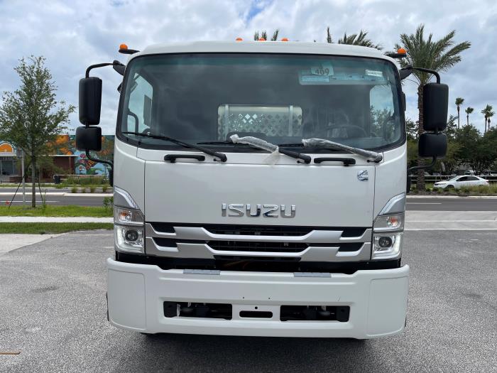 2025 Isuzu FTR-4