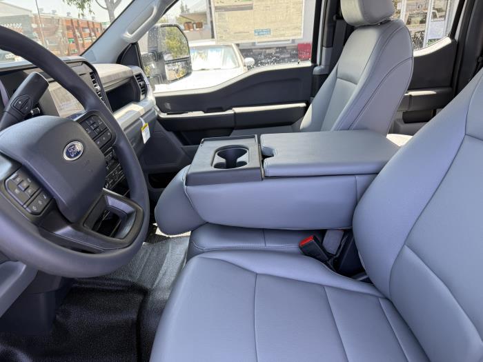 2025 Ford F-350-26