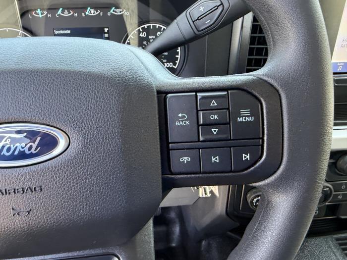 2025 Ford F-350-34
