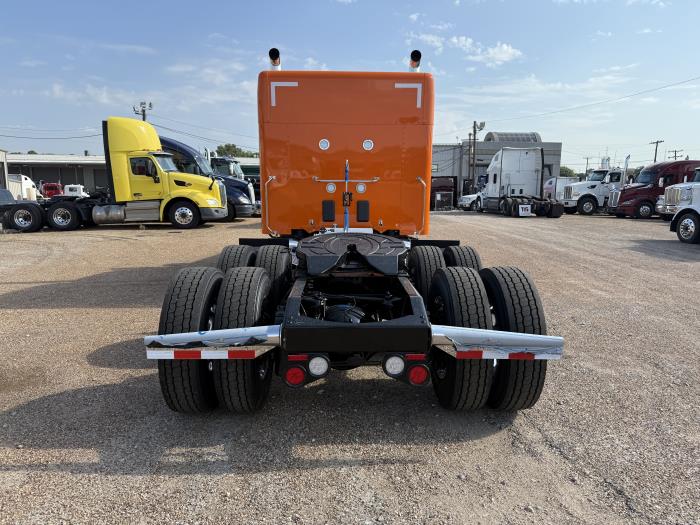 2026 Peterbilt 589-4
