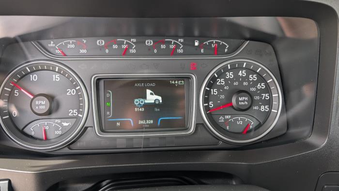 2019 International LT625-16