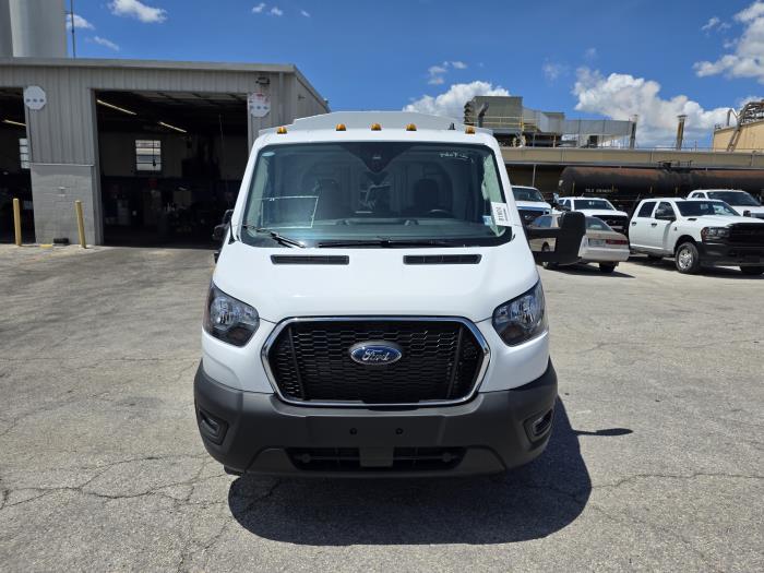 2025 Ford Transit photo 2