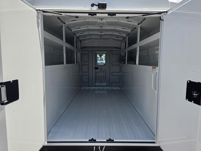 2025 Ford Transit-350-13