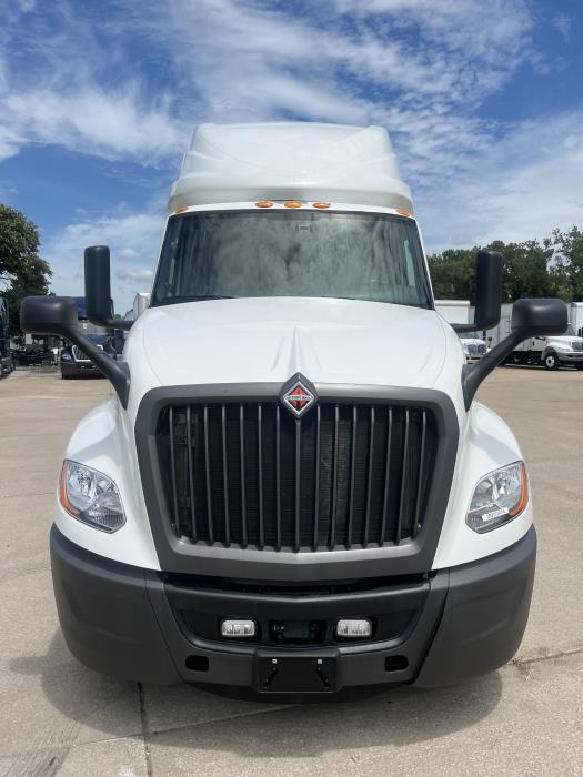 2021 International LT625-7