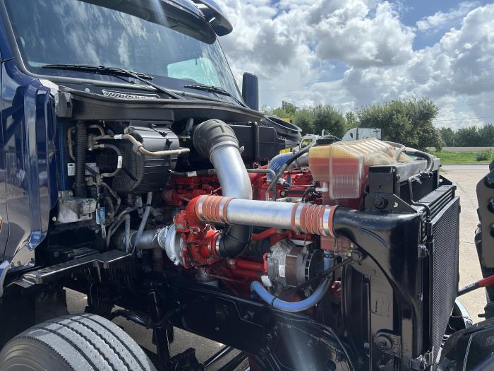 2021 Peterbilt 579-18