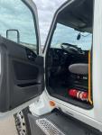 2021 International LT625-9