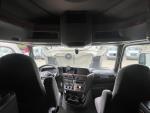 2021 International LT625-14