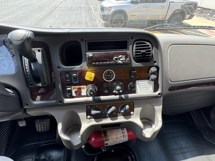 2020 Freightliner Business Class M2 106-3