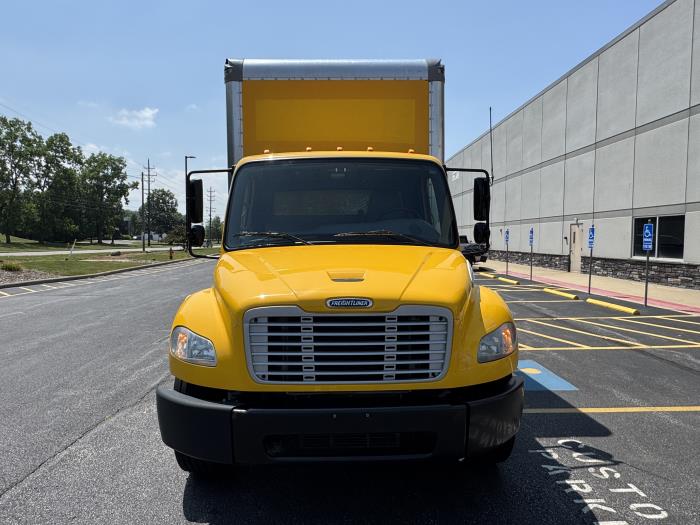 2020 Freightliner Business Class M2 106-5
