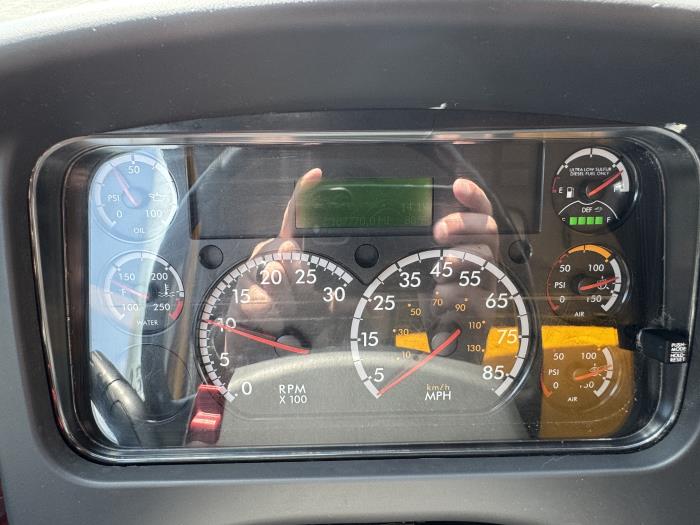 2020 Freightliner Business Class M2 106-13