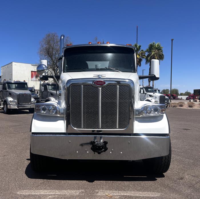 2026 Peterbilt 567-10