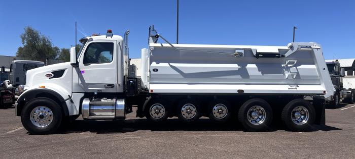 2026 Peterbilt 567-7