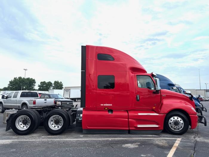 2021 International LT625-9