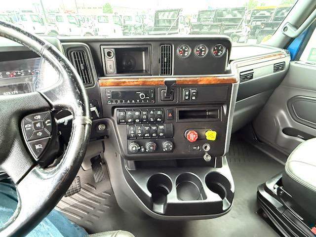 2021 International LT625-18