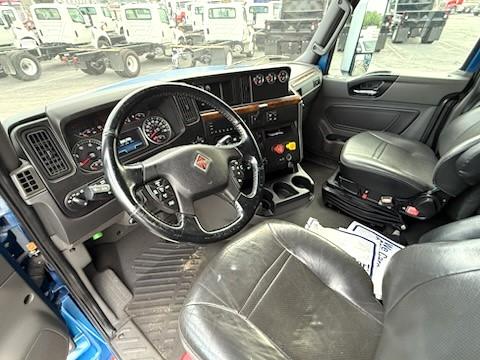 2021 International LT625-13