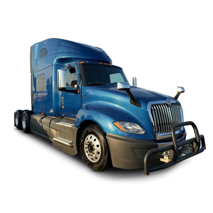 2021 International LT625-0