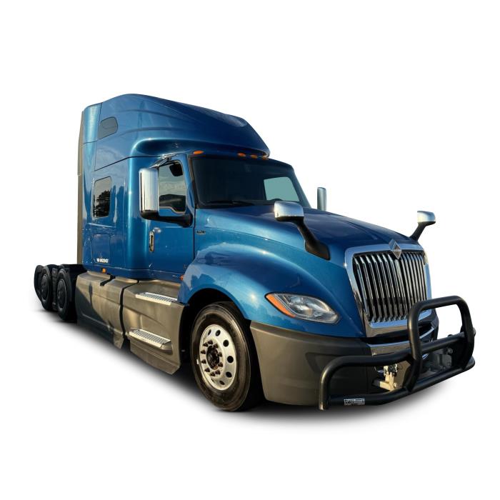 2021 International LT625-0