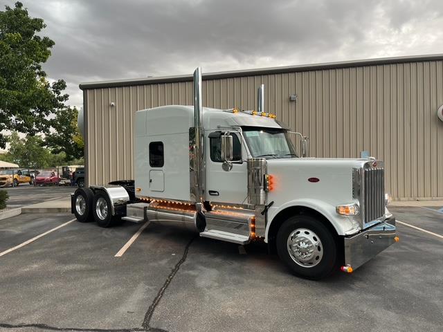 2026 Peterbilt 589-17