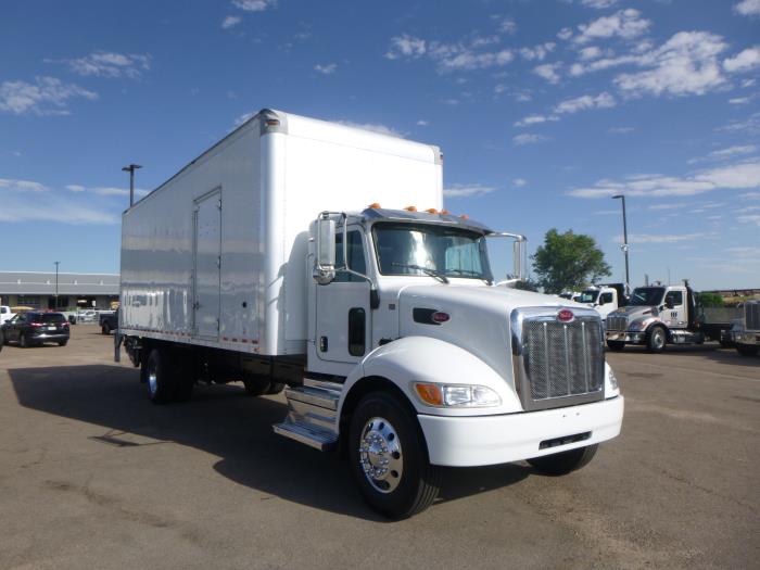 2020 Peterbilt 337-2