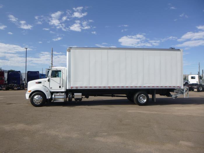 2020 Peterbilt 337-4