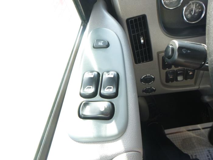 2020 Peterbilt 337-22