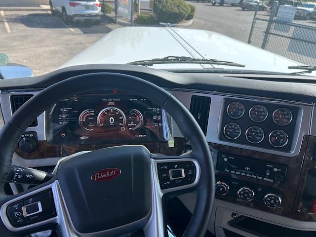 2026 Peterbilt 589-19