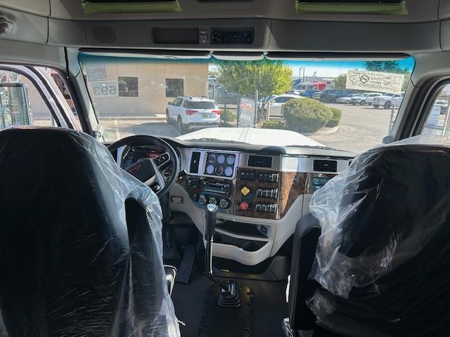 2026 Peterbilt 589-22