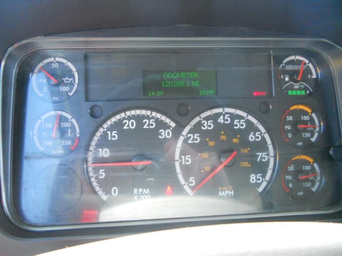 2019 Freightliner Business Class M2 106-7