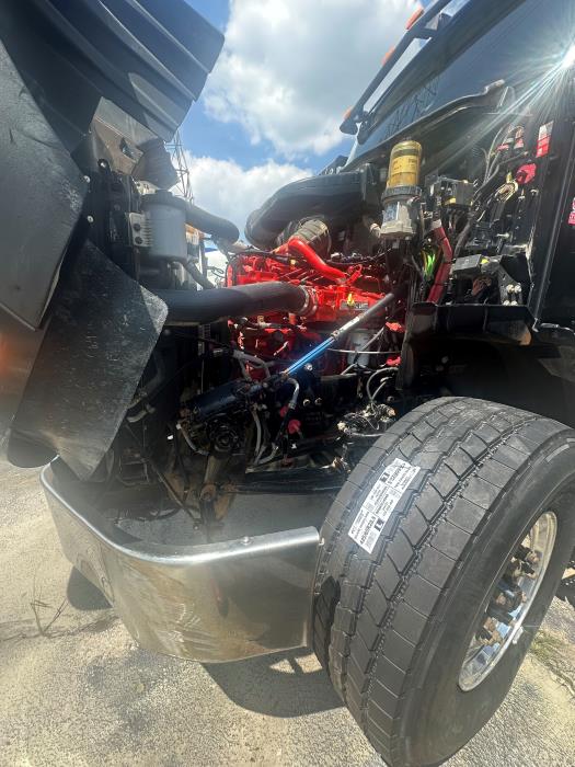 2019 International HX620-2