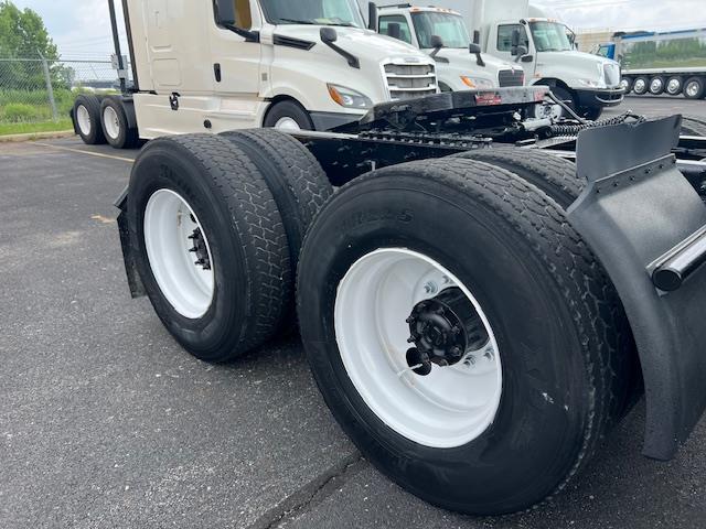 2020 International LT625-16