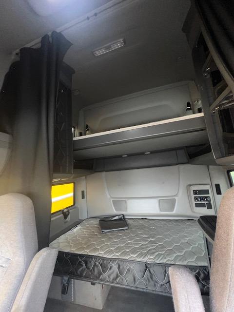 2020 International LT625-20