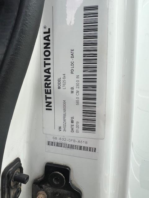 2020 International LT625-8