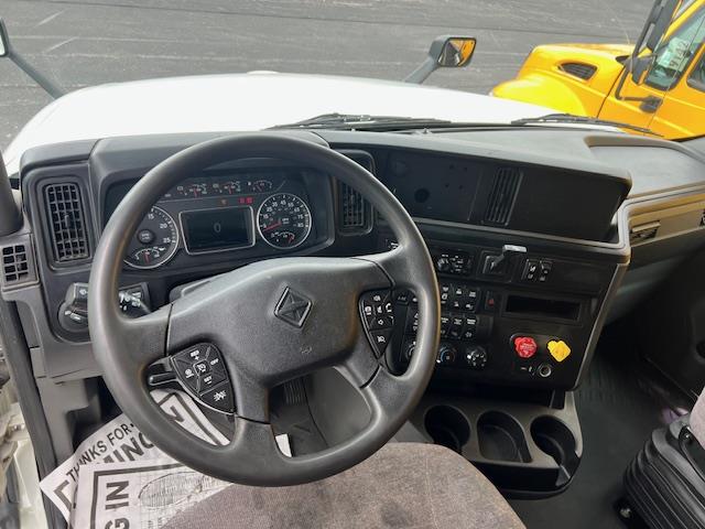 2020 International LT625-12