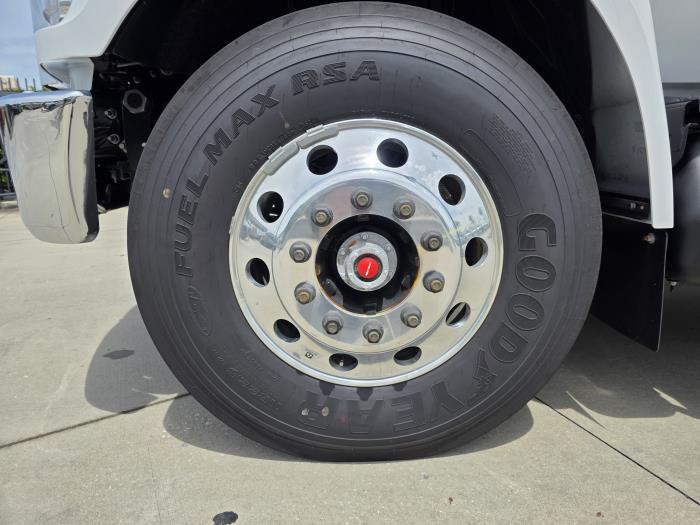 2026 Ford F-750-10