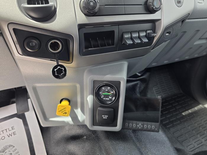 2026 Ford F-750-32