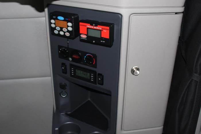 2023 Peterbilt 579-17
