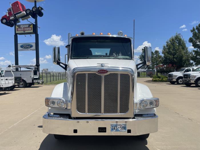 2019 Peterbilt 567-2