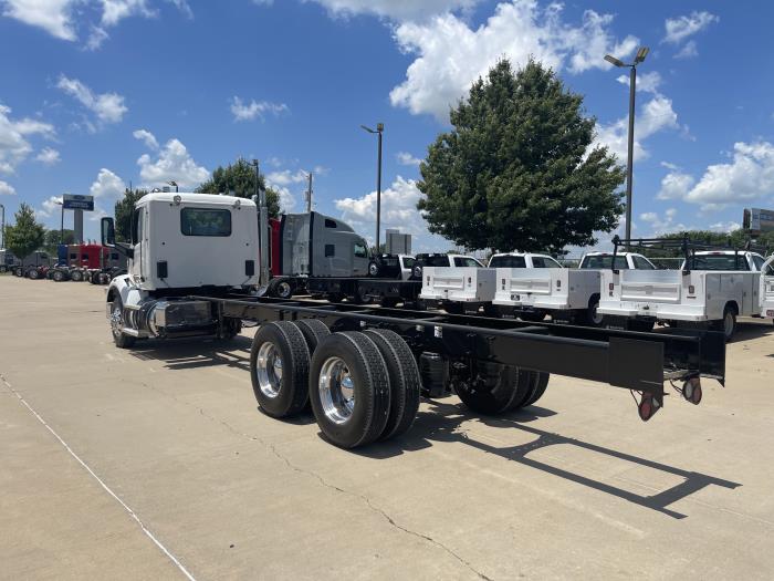 2019 Peterbilt 567-12