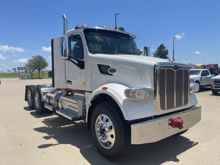 2022 Peterbilt 567-3