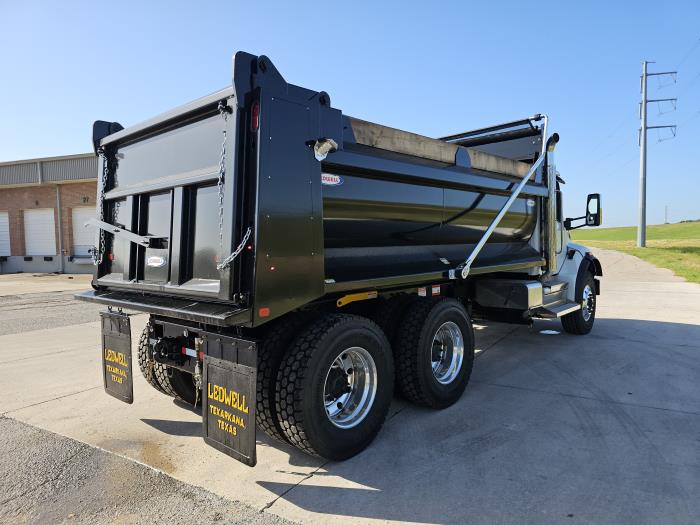 2025 Peterbilt 548-5