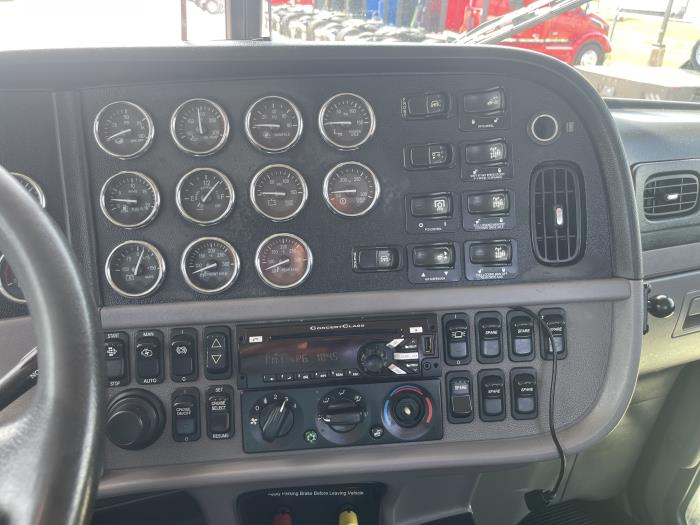 2015 Peterbilt 389-20