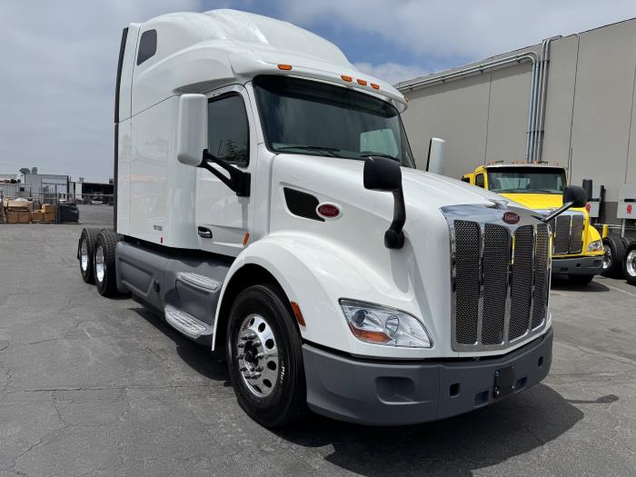 2021 Peterbilt 579-2