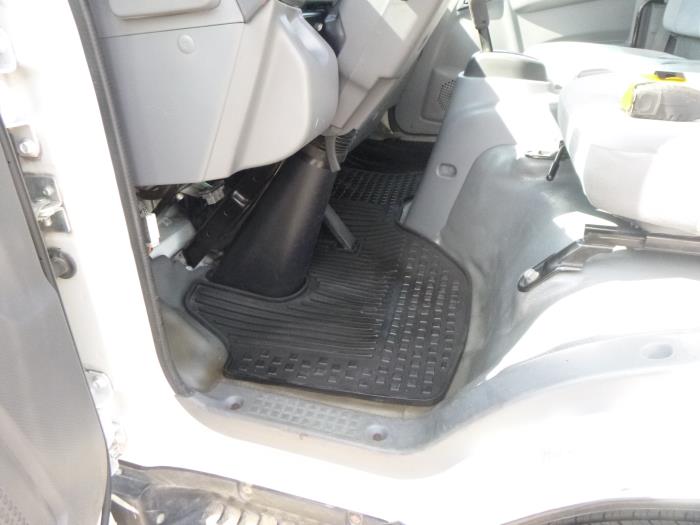 2019 Isuzu HPR HD-12