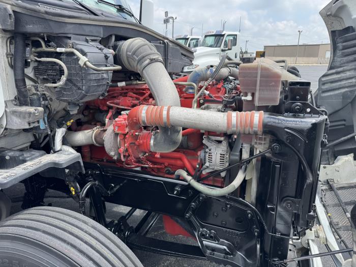 2022 Peterbilt 579-16