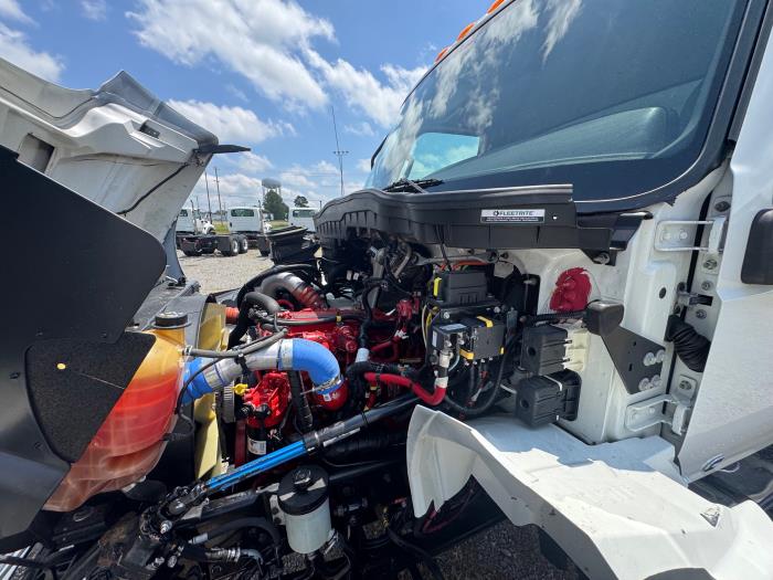 2019 International MV607-8