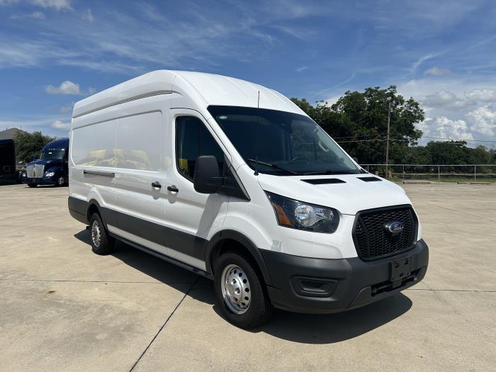 2023 Ford Transit-3