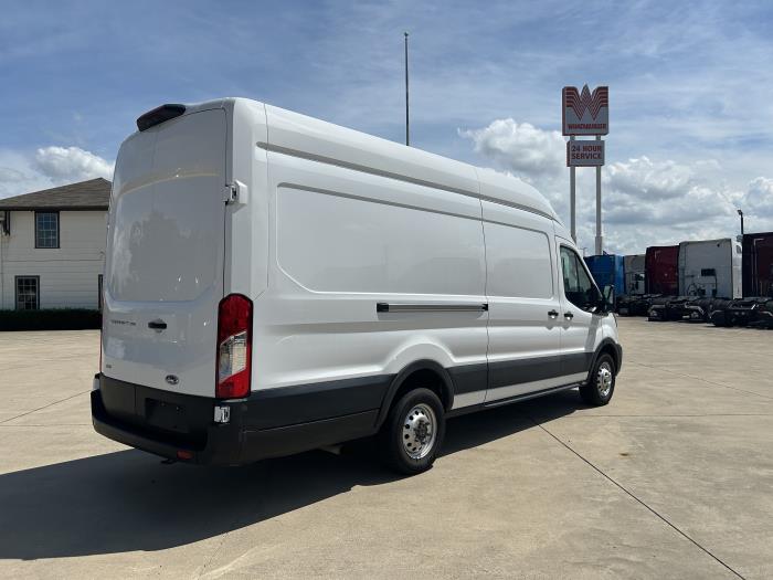 2023 Ford Transit-5