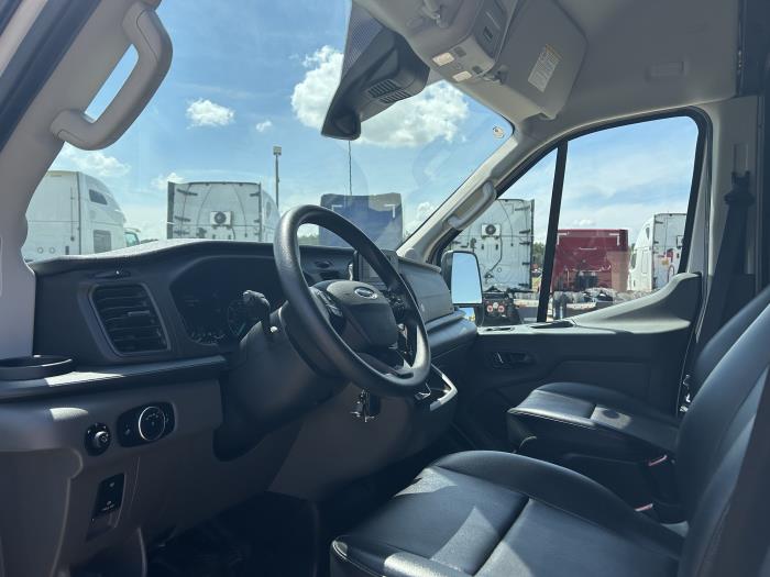 2023 Ford Transit-9